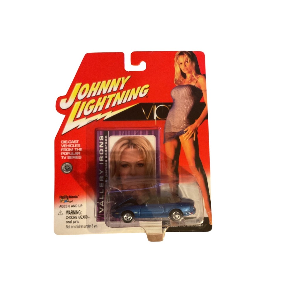 Johnny Lightning VIP Vallery's Jaguar Pamela Anderson Blue Car 1:64 Scale